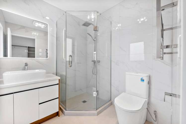 3/7 Edgar Pearce Place Howick_19