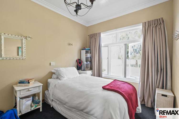 397 Front Miranda Road Miranda_13