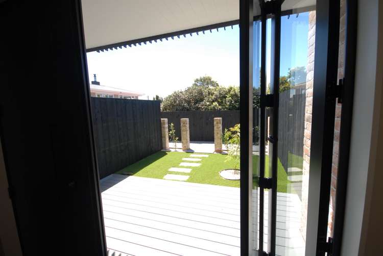 5/139 Tirimoana Road Te Atatu South_4