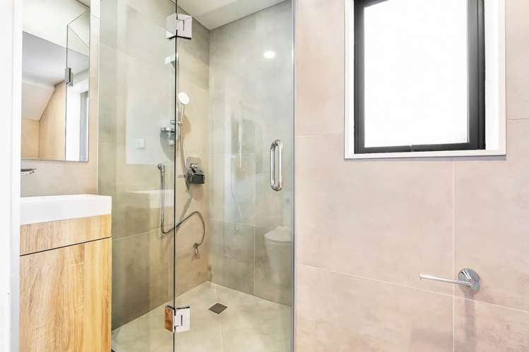 5/10 Starling Place Ranui_9