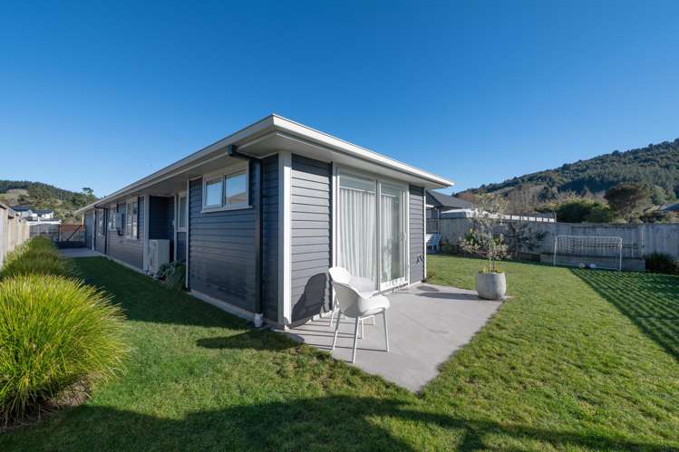 17 Lloyd Crescent Pukehangi_28