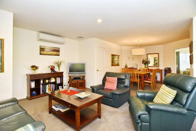 12 Stopforth Street Woodend_16