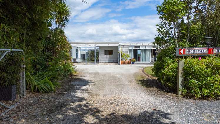 127 Okere Road Okere Falls_16