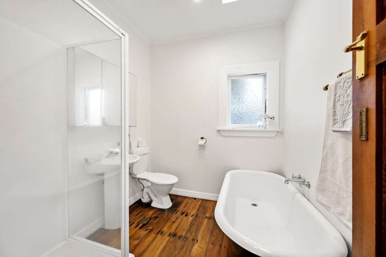 7 Akatea Street Berhampore_13