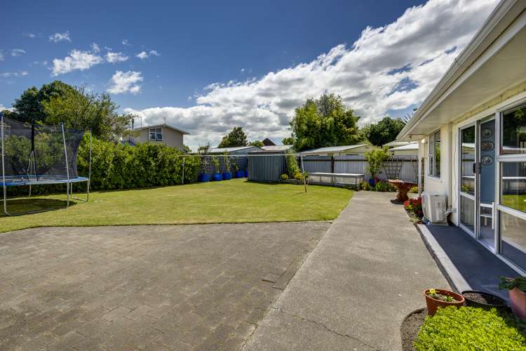 35 Lichfield Crescent Tamatea_24
