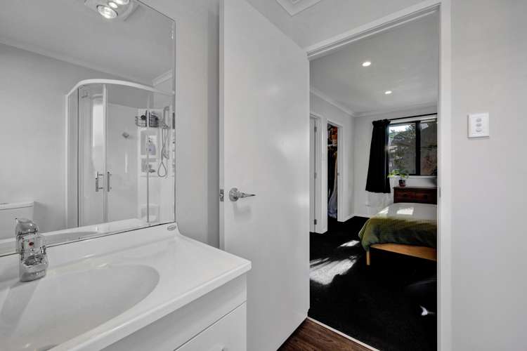 513 Richmond Road Lepperton_12