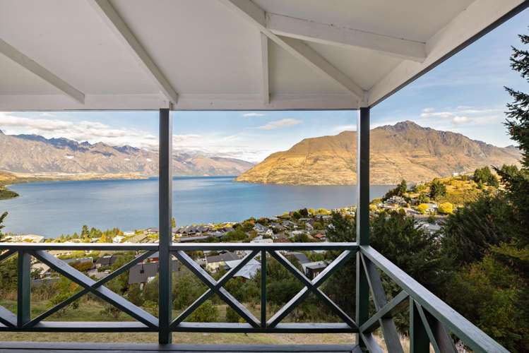 1 Von Place Fernhill/Sunshine Bay_15