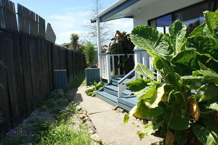 60 Awatapu Drive Whakatane_17