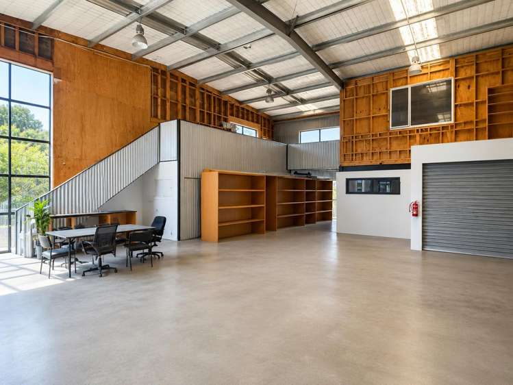 Unit 6, 15 Roxanne Place Poike_2
