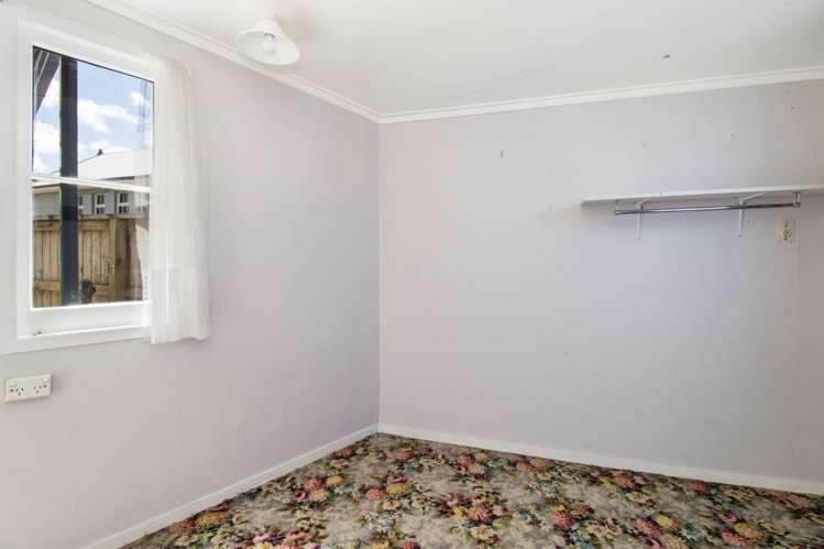 5 Silverton Road Waihi_10