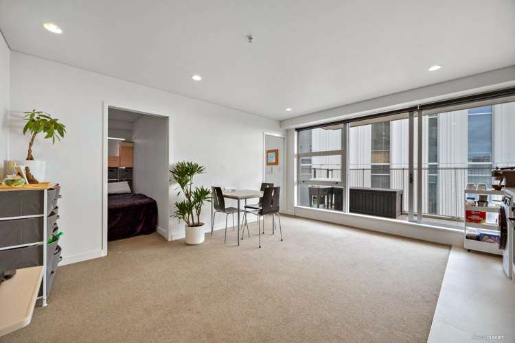 1209/37 Symonds Street City Centre_5