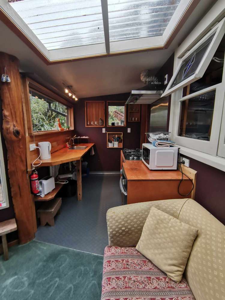 1 Cemetery Road Westland Surrounds_6