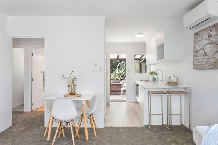 3/11a Bayside Avenue Te Atatu Peninsula_8