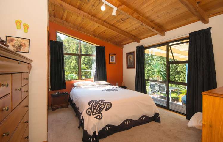 142 Takahe Road Titirangi_7