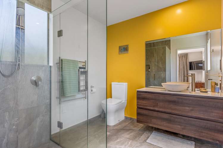 74 Regents Park Drive Casebrook_14