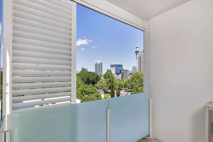 1403/10 Waterloo Quadrant Auckland Central_7