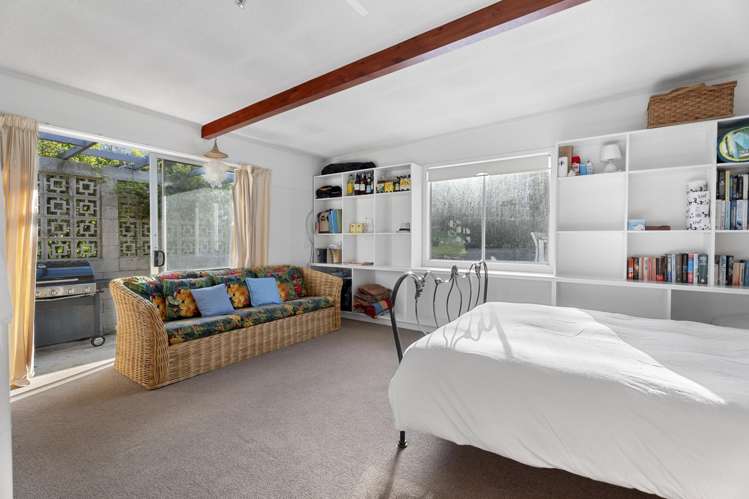 22 Anzac Road Orapiu_22