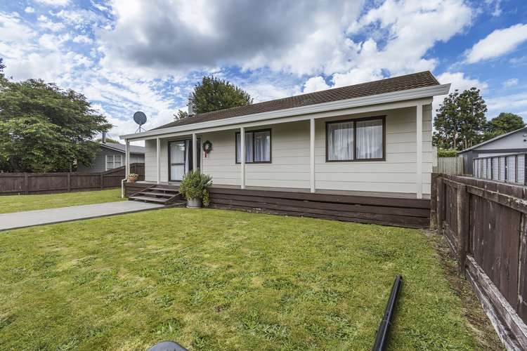 13a Thompson Street Leamington_17