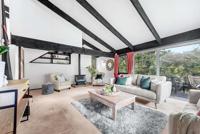 8 Freemans Way Pinehaven_3