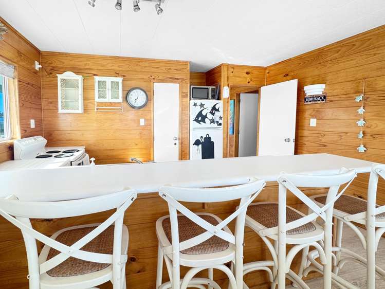 114 Ocean Road Ohope_11