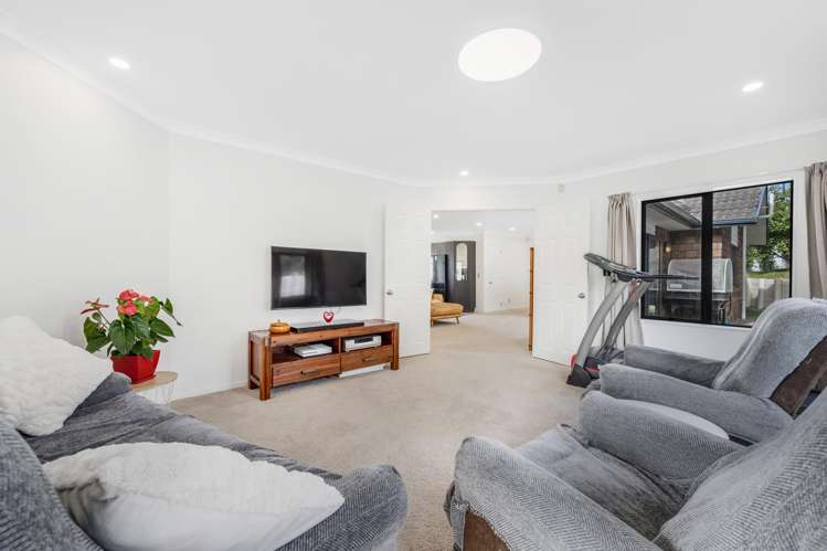60 Saralee Drive Manurewa_5