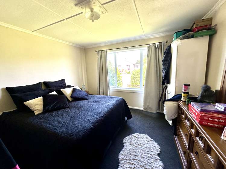 66 Saturn Street Strathern_11