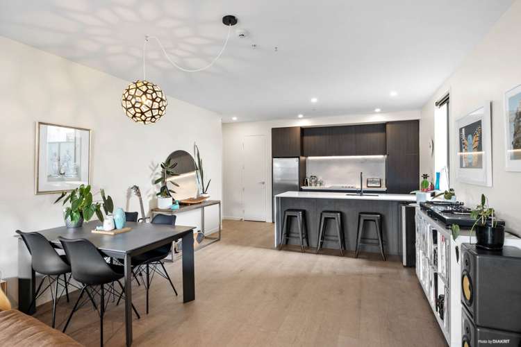 103/8 Central Road Kingsland_5