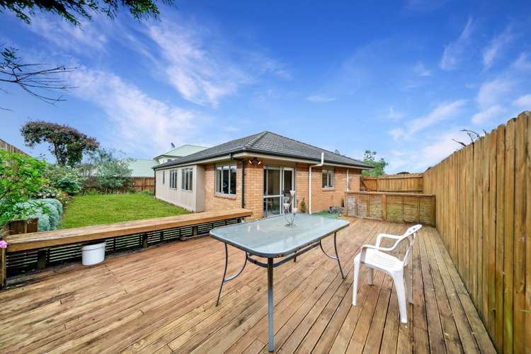 14 Brunswick Rise Mangere_10