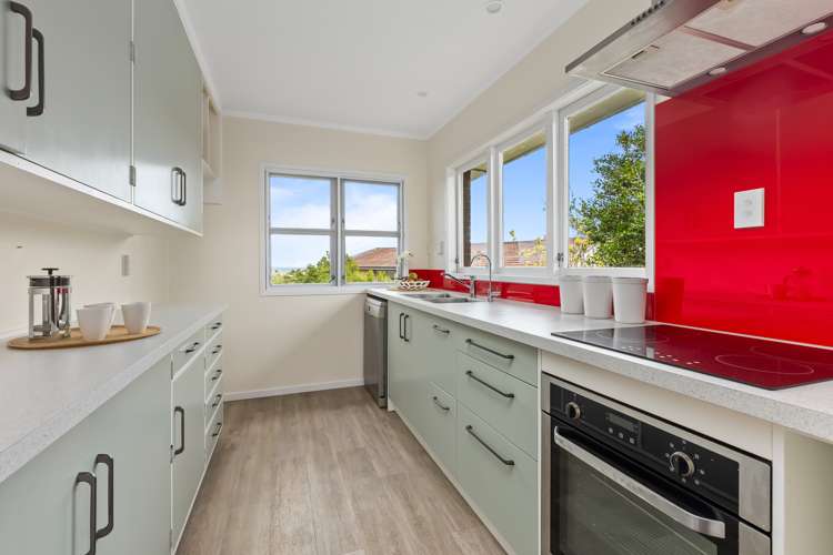 30a Geoffrey Road Torbay_14