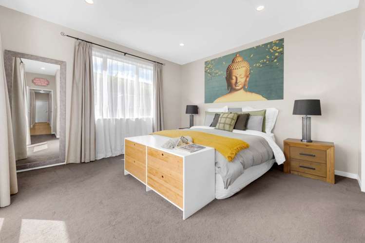 9 Defender Crescent Beachlands_13