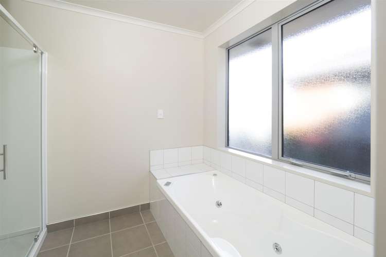 4 Bennett Place Allenton_15