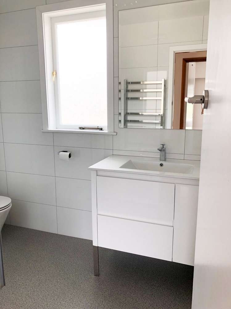 1/56 Howard Road Northcote_6