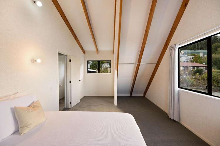 1 Von Place Fernhill/Sunshine Bay_31