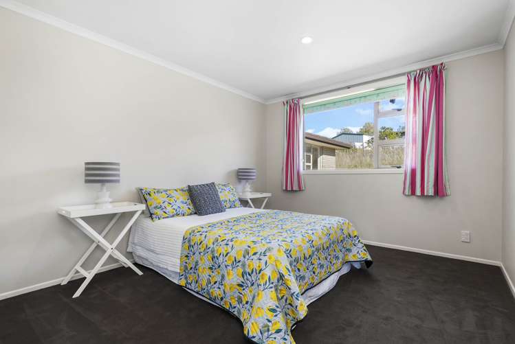 52 Exeter Street Glenview_12