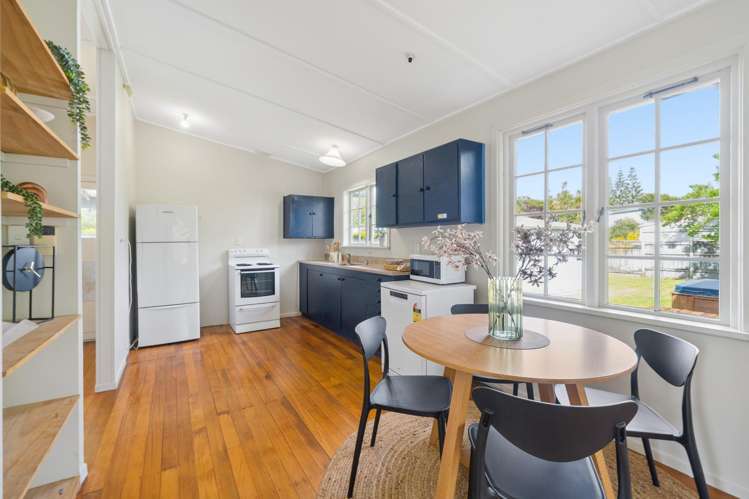 3 Weggery Drive Waikanae Beach_13