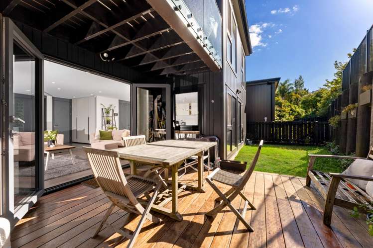 48A Peter Terrace Castor Bay_21