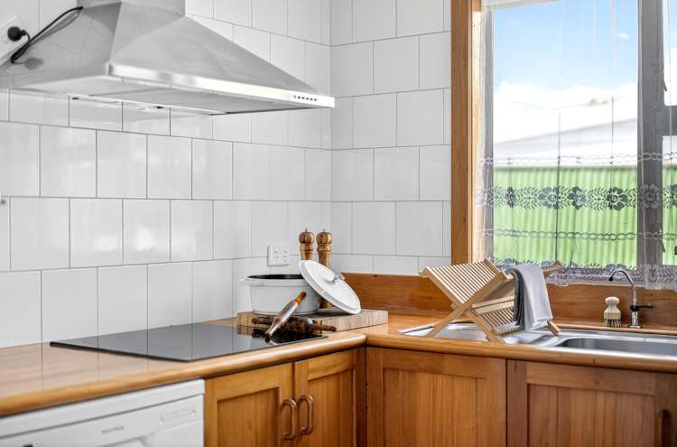 69 Holloway Street Carterton_13