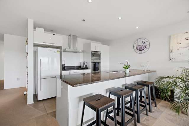 205/6 Durham Street Tauranga_4