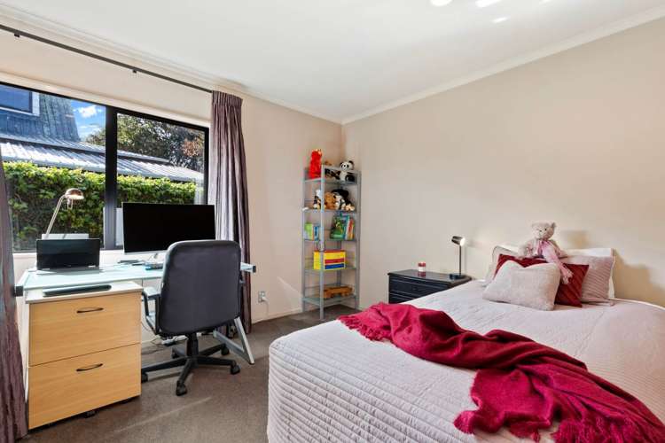 1 Gleneagles Grove Wattle Downs_16