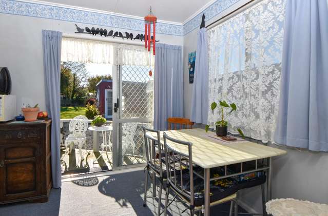 237a High Street North Carterton_2