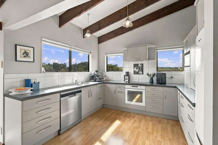 43 Webb Road Durie Hill_10