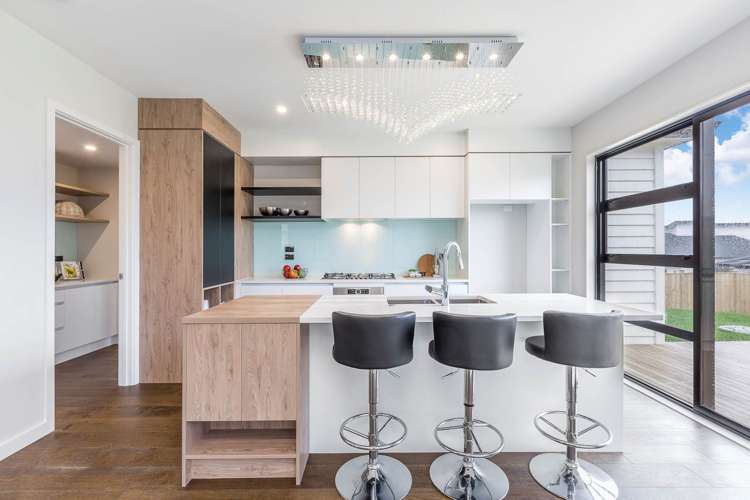 6 Canoe Lane Riverhead_10