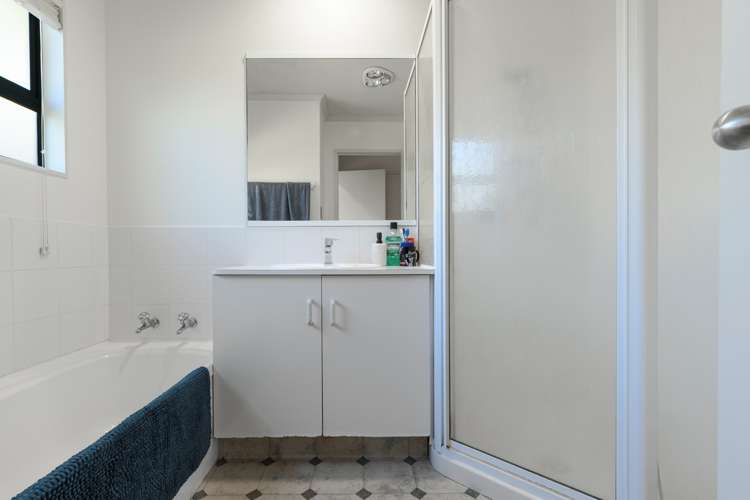 6a Highfield Crescent Brookfield_12