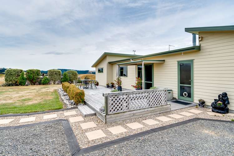 313 Glengarry Road Hastings Country_15