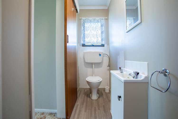 27 Ranfurly Street Dannevirke_12