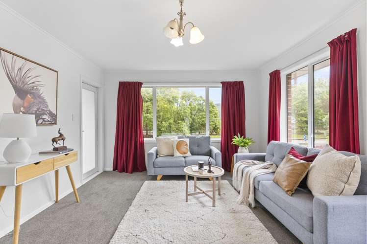 1/1 Gard Street Silverstream_7