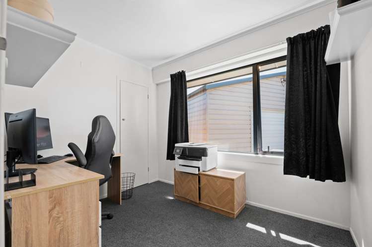 20 Larnach Street St Andrews_14