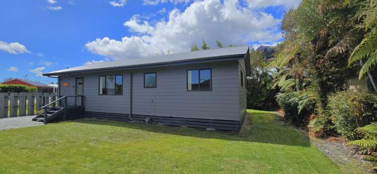 24a Cron Street Franz Josef Glacier_18