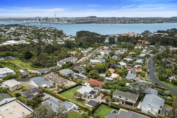 8 Colonial Road Birkenhead_48