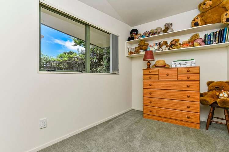 2/88 Langana Avenue Browns Bay_12